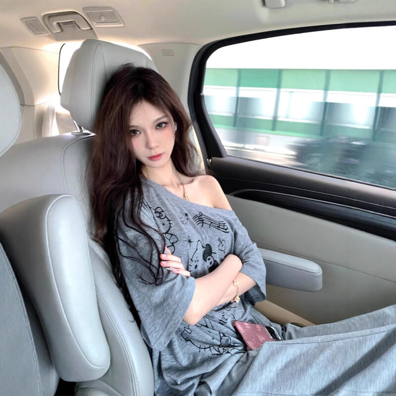 Off Shoulder Top - Camicetta con protezione solare Hello Kitty,