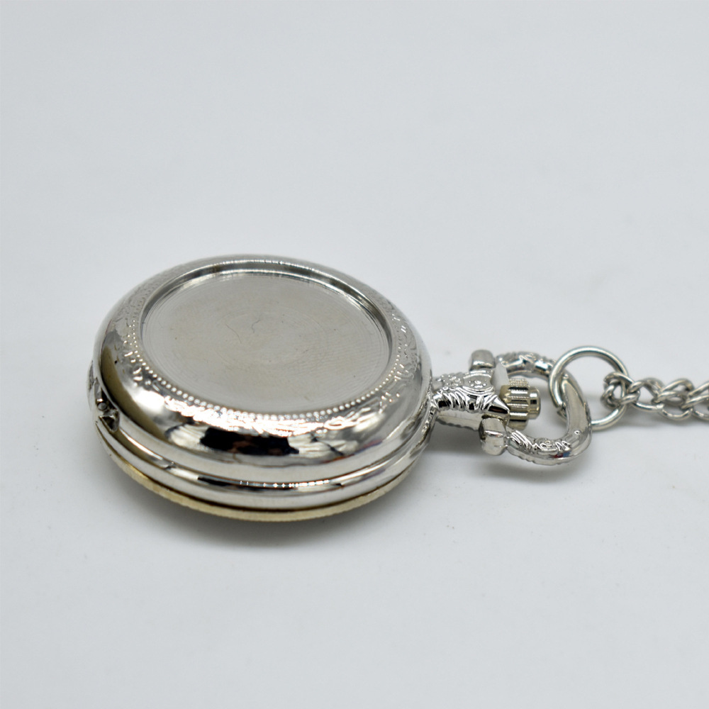 Collana con Ciondolo Orologio  - Fashion Women Watches recensione e prezzo