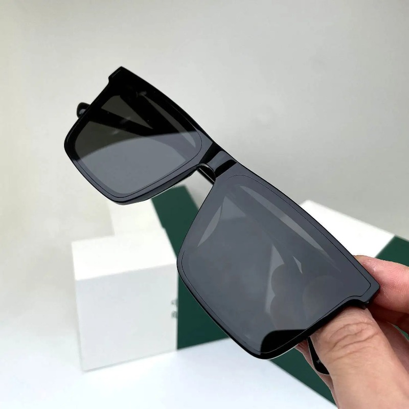 Nuovi Occhiali da Sole Neri da - Women'S Fashion Eyeglass Frames recensione e prezzo