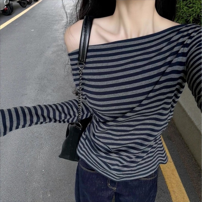 Top Vintage a Righe con Spalle - Off Shoulder Top recensione e prezzo