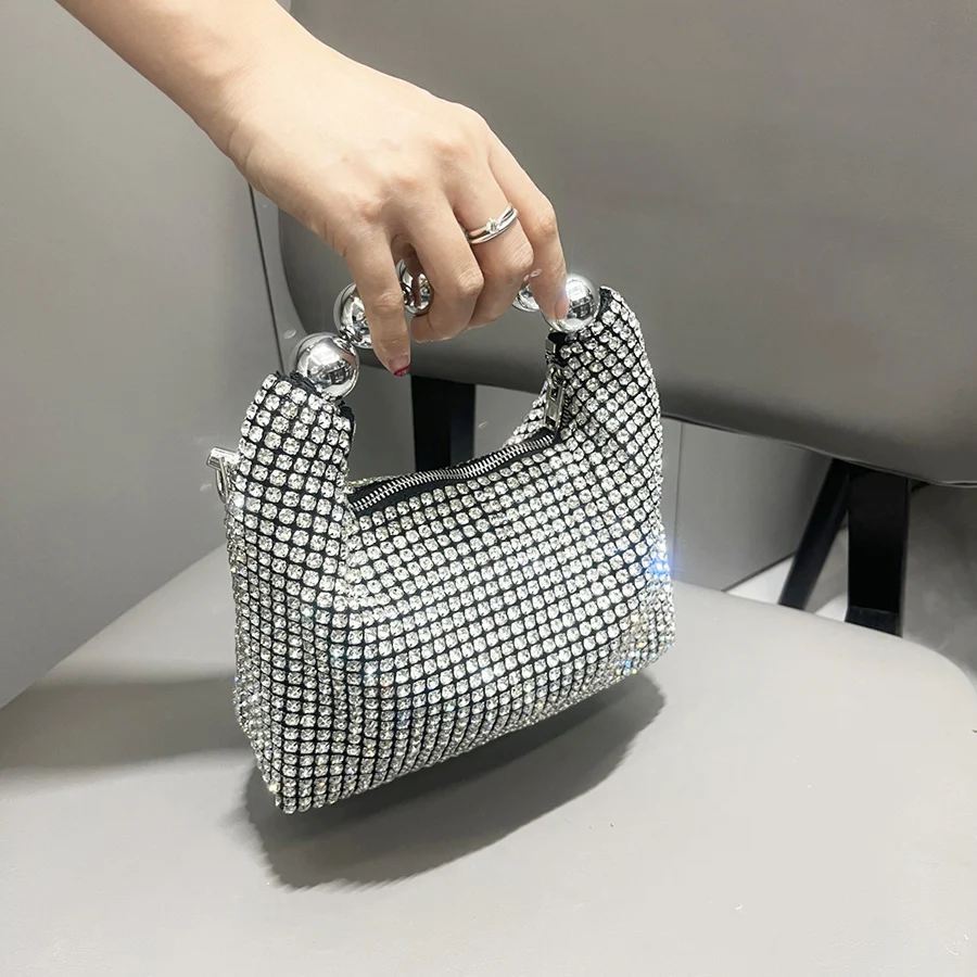 Pochette con strass argento lu - Women'S Fashion Boutique recensione e prezzo