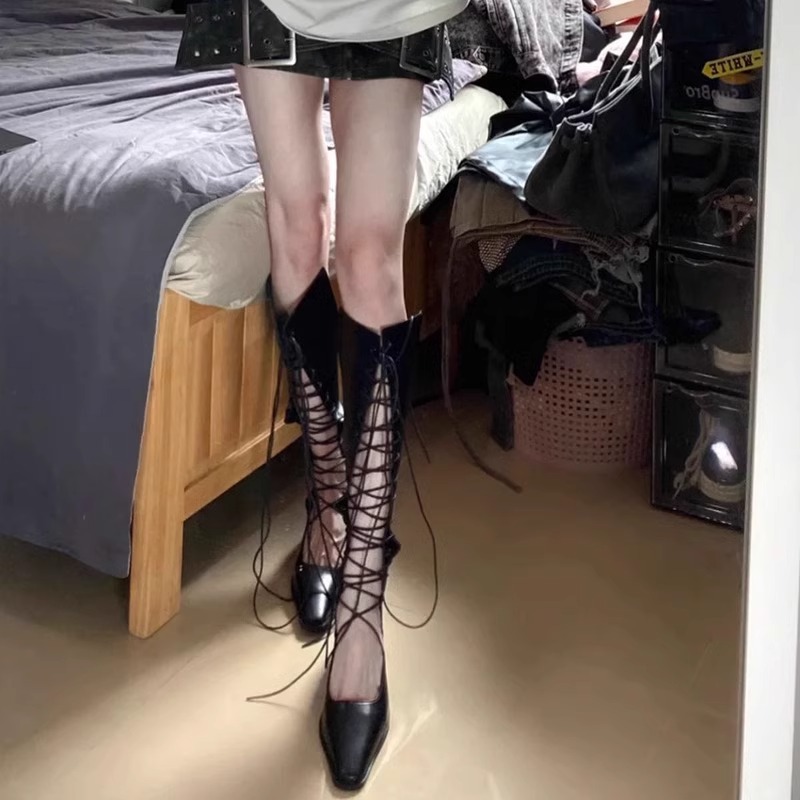 Nuovi Stivali Gotici da Donna, - Women Fashion Model recensione e prezzo