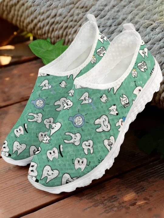 Sneakers Bianche con Stampa di - Women'S Fashion Tennis Shoes recensione e prezzo